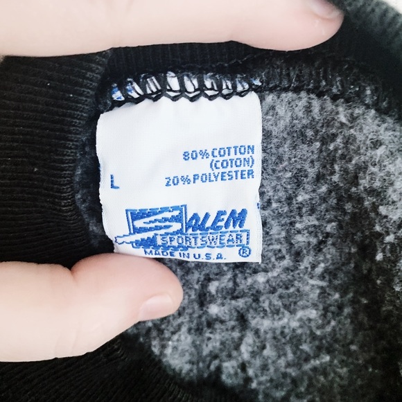 Vintage Atlanta Braves 1995 World Series Champions Sweatshirt - Picture 6 of 6